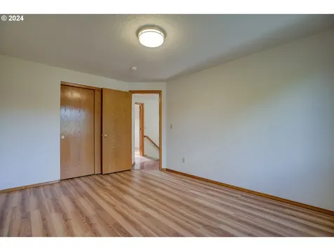 2722 Se 130th Avenue Portland OR 97236