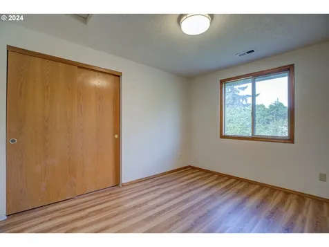 2722 Se 130th Avenue Portland OR 97236