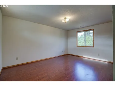 2722 Se 130th Avenue Portland OR 97236