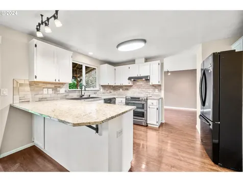 9406 Ne 132nd Avenue Vancouver WA 98682