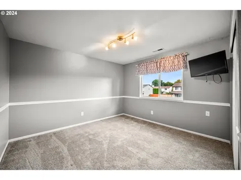 9406 Ne 132nd Avenue Vancouver WA 98682