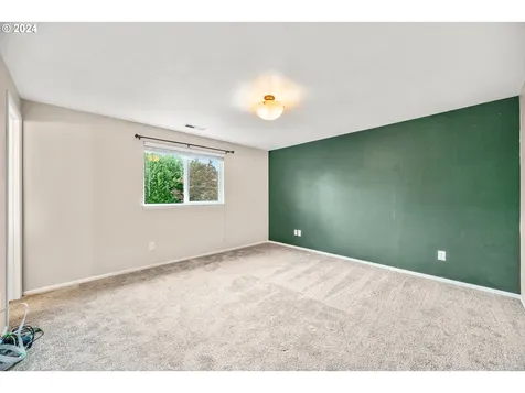 9406 Ne 132nd Avenue Vancouver WA 98682