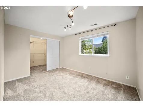 9406 Ne 132nd Avenue Vancouver WA 98682