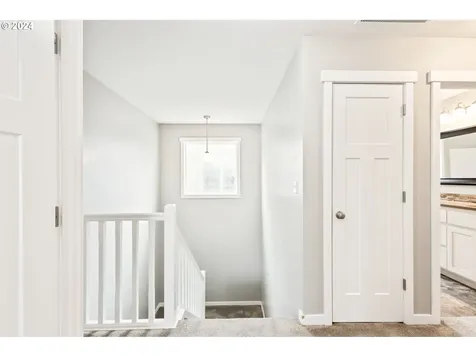 492 SE Gleneden Place Bend OR 97702