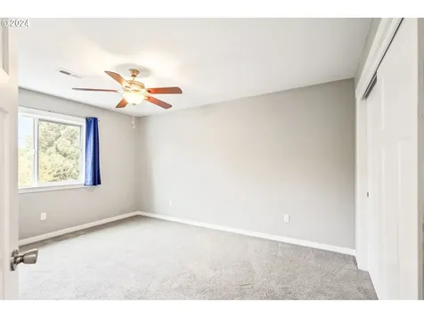 492 SE Gleneden Place Bend OR 97702