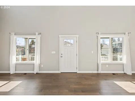 492 SE Gleneden Place Bend OR 97702