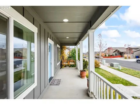 492 SE Gleneden Place Bend OR 97702