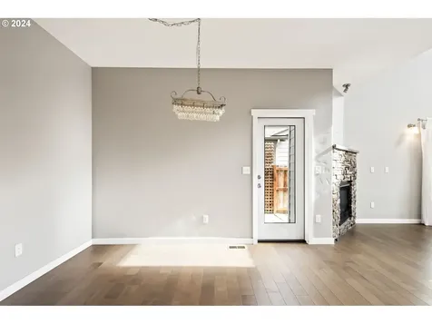 492 SE Gleneden Place Bend OR 97702