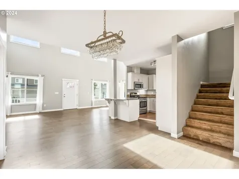 492 SE Gleneden Place Bend OR 97702