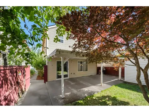 2395 N Holladay Street Cornelius OR 97113