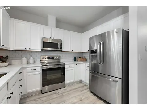 21171 SW Madeira Terrace Sherwood OR 97140