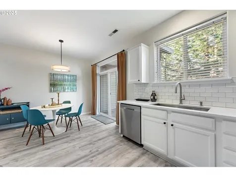 21171 SW Madeira Terrace Sherwood OR 97140