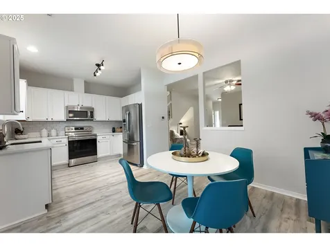 21171 SW Madeira Terrace Sherwood OR 97140