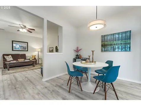 21171 SW Madeira Terrace Sherwood OR 97140