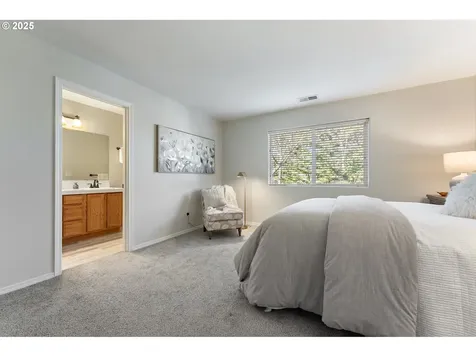 21171 SW Madeira Terrace Sherwood OR 97140