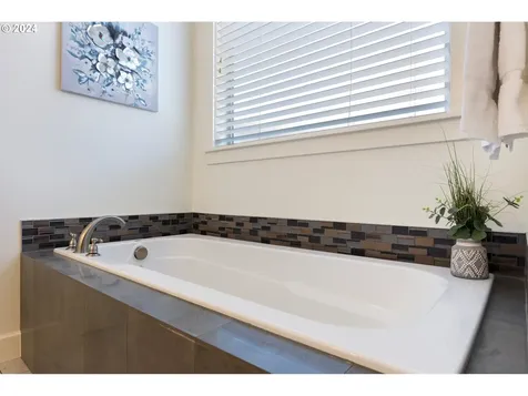 17005 Ne 80th Street Vancouver WA 98682