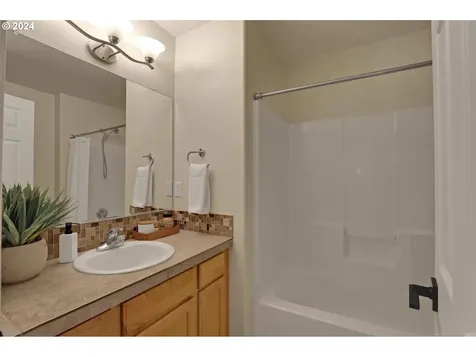 4640 Se Lone Oak Street Hillsboro OR 97123
