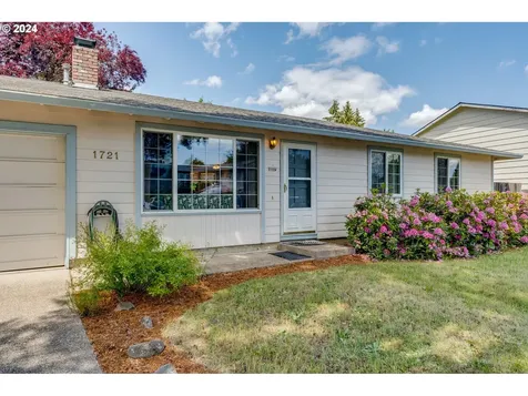 1721 Se 54th Avenue Hillsboro OR 97123