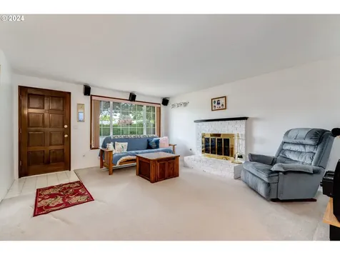 1721 Se 54th Avenue Hillsboro OR 97123