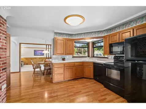 77958 S 6th Street Cottage Grove OR 97424