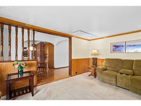 77958 S 6th Street Cottage Grove OR 97424
