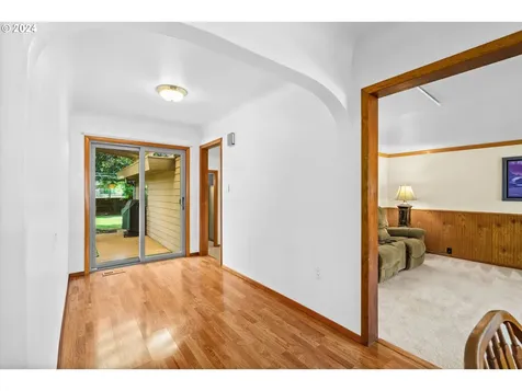 77958 S 6th Street Cottage Grove OR 97424