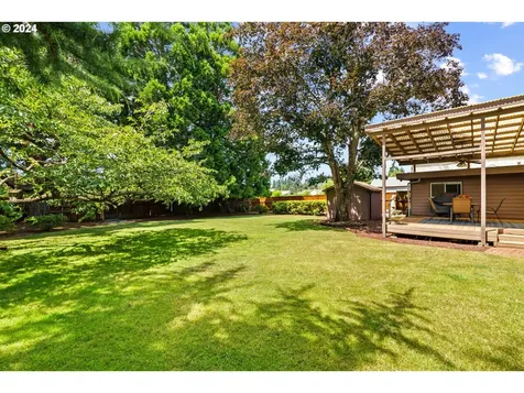 77958 S 6th Street Cottage Grove OR 97424