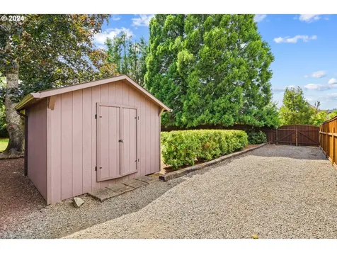 77958 S 6th Street Cottage Grove OR 97424