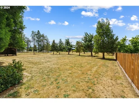 77958 S 6th Street Cottage Grove OR 97424