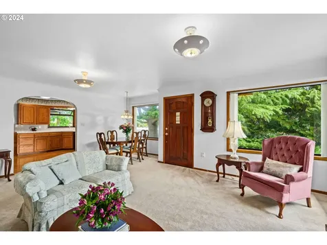 77958 S 6th Street Cottage Grove OR 97424