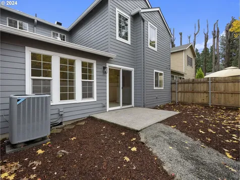 4048 NE 10th Terrace Gresham OR 97030