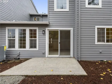 4048 NE 10th Terrace Gresham OR 97030