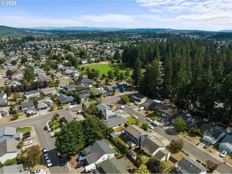 15404 NE 44th Street Vancouver WA 98682