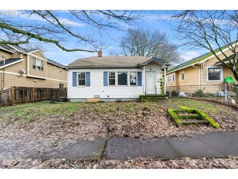 7630 N Drummond Avenue Portland OR 97217