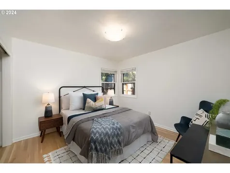 5915 N Campbell Avenue Portland OR 97217