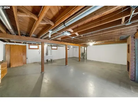 5915 N Campbell Avenue Portland OR 97217