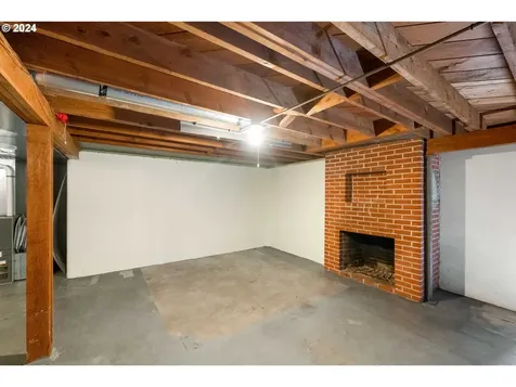 5915 N Campbell Avenue Portland OR 97217