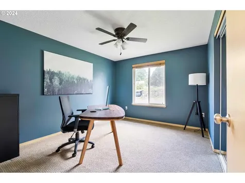 1211 Nw 41st Street Vancouver WA 98660