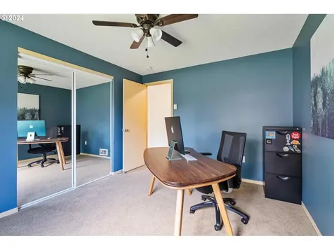 1211 Nw 41st Street Vancouver WA 98660