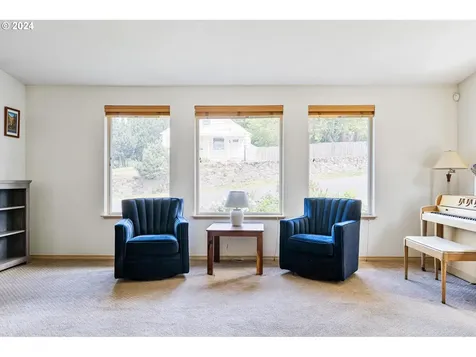 1211 Nw 41st Street Vancouver WA 98660
