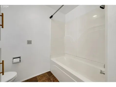 4665 Manzanita Street Eugene OR 97405