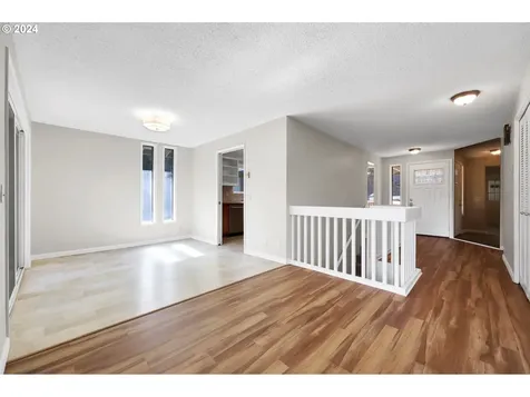 4665 Manzanita Street Eugene OR 97405