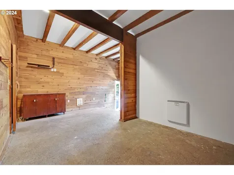 4665 Manzanita Street Eugene OR 97405