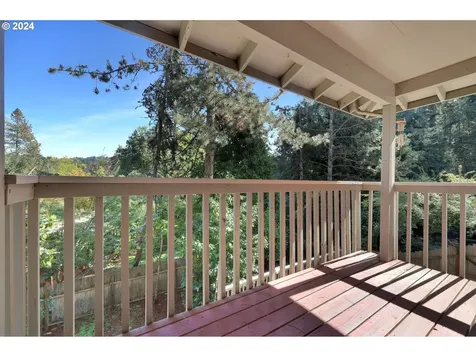4665 Manzanita Street Eugene OR 97405