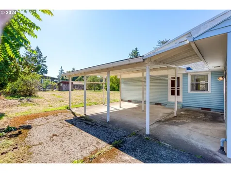 12008 SE Grant Street Portland OR 97216