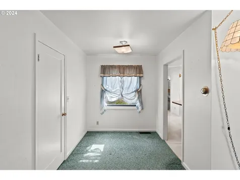 12008 SE Grant Street Portland OR 97216