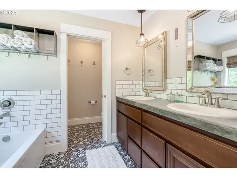 14519 Ne Bonanza Road Brush Prairie WA 98606