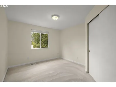 5525 Nw Deerfield Way Portland OR 97229