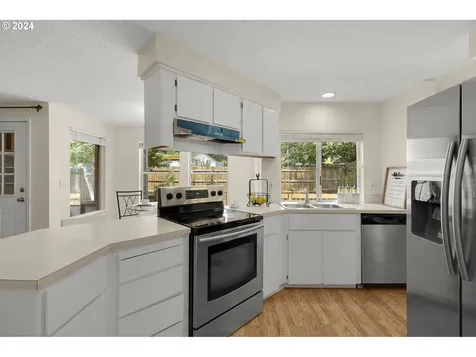 5525 Nw Deerfield Way Portland OR 97229