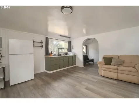 892 Mulberry Lane Roseburg OR 97471
